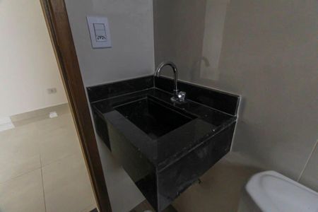 Apartamento para alugar com 57m², 2 quartos e sem vaga Apartamento para alugar com 57m², 2 quartos e sem vagaBanheiro