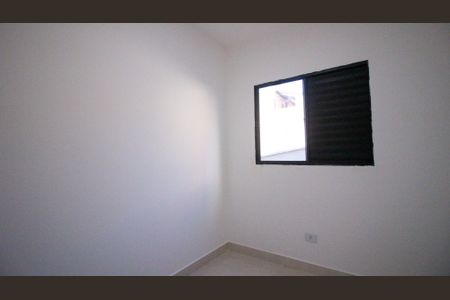 Quarto de apartamento para alugar com 2 quartos, 50m² em Jardim Caguassu, São Paulo