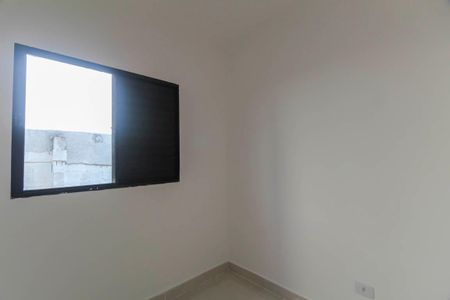 Quarto de apartamento para alugar com 2 quartos, 57m² em Jardim Caguassu, São Paulo