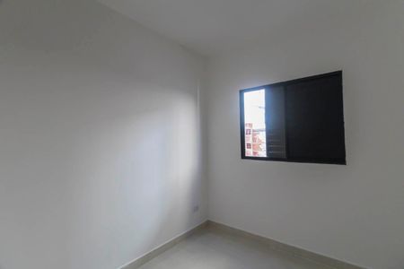 Suíte de apartamento para alugar com 2 quartos, 57m² em Jardim Caguassu, São Paulo