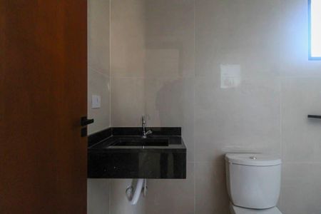 Apartamento para alugar com 57m², 2 quartos e sem vaga Apartamento para alugar com 57m², 2 quartos e sem vagaBanheiro da Suíte