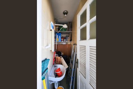 Apartamento para alugar com 80m², 2 quartos e 1 vagaBanheiro de Serviço 