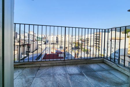 Apartamento para alugar com 80m², 2 quartos e 1 vagaVaranda 