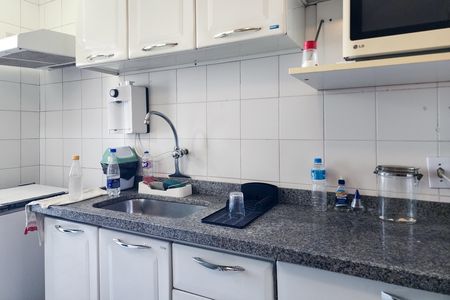 Apartamento para alugar com 80m², 2 quartos e 1 vagaCozinha 