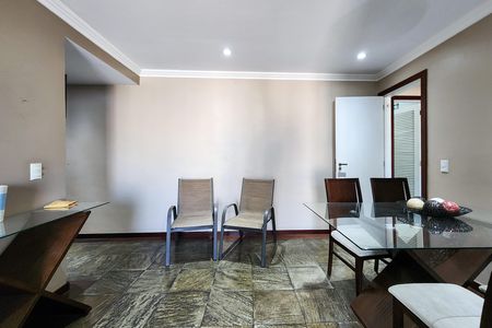 Apartamento para alugar com 80m², 2 quartos e 1 vagaSala 