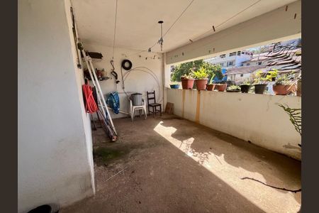Casa à venda com 2 quartos, 115m² em Cidade Verde, Betim