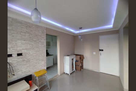 Sala  de apartamento para alugar com 2 quartos, 48m² em Jardim Maria Estela, São Paulo