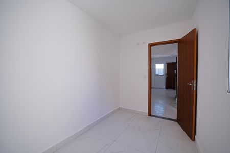 Quarto 1 de apartamento para alugar com 1 quarto, 30m² em Jardim Maringa, São Paulo