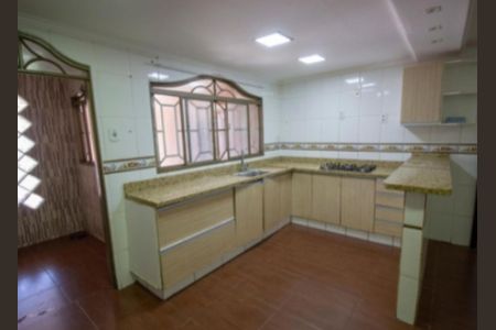 Cozinha de casa à venda com 4 quartos, 270m² em QR 602, Brasília