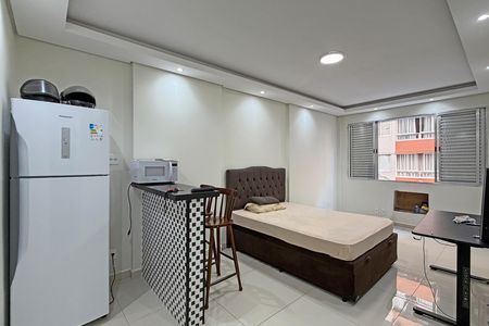 Kitnet/Studio para alugar com 1 quarto, 35m² em Embaré, Santos