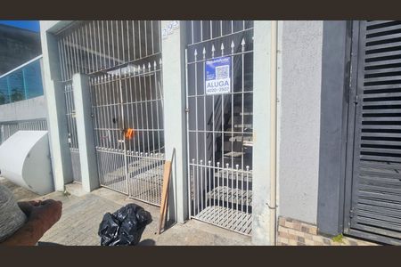 Fachada de casa para alugar com 3 quartos, 10m² em Jardim Coimbra, São Paulo