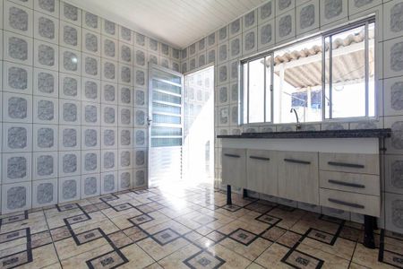 Cozinha de casa para alugar com 3 quartos, 10m² em Jardim Coimbra, São Paulo