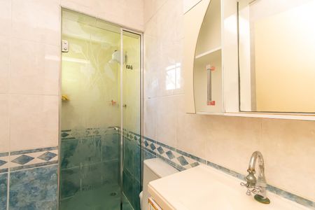 Banheiro de apartamento à venda com 2 quartos, 44m² em Jardim Dona Sinha, São Paulo