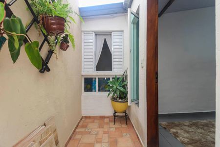 Casa para alugar com 37m², 1 quarto e sem vaga Casa para alugar com 37m², 1 quarto e sem vagaHall social