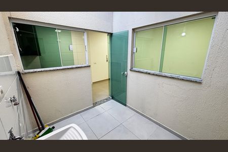 Apartamento à venda com 40m², 2 quartos e 1 vaga Apartamento à venda com 40m², 2 quartos e 1 vagaÁrea de Serviço