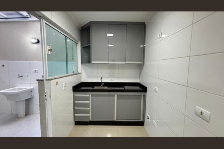 Cozinha de apartamento à venda com 2 quartos, 49m² em Parque João Ramalho, Santo André