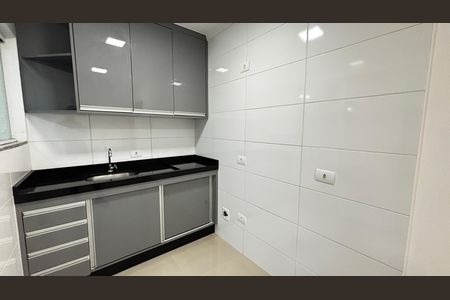Apartamento à venda com 40m², 2 quartos e 1 vaga Apartamento à venda com 40m², 2 quartos e 1 vagaCozinha