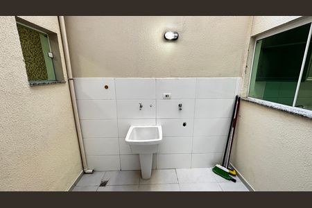 Apartamento à venda com 40m², 2 quartos e 1 vaga Apartamento à venda com 40m², 2 quartos e 1 vagaÁrea de Serviço