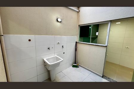 Apartamento à venda com 40m², 2 quartos e 1 vaga Apartamento à venda com 40m², 2 quartos e 1 vagaÁrea de Serviço