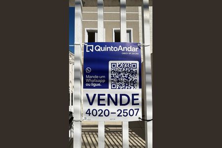 Apartamento à venda com 40m², 2 quartos e 1 vaga Apartamento à venda com 40m², 2 quartos e 1 vagaFachada