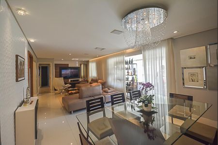 Apartamento para alugar com 156m², 3 quartos e 3 vagasSala