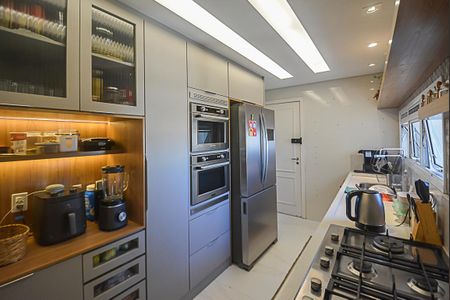 Apartamento para alugar com 156m², 3 quartos e 3 vagasCozinha