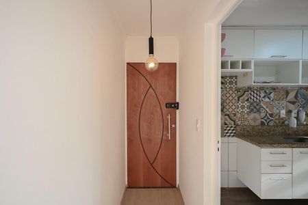 Hall de Entrada de apartamento à venda com 1 quarto, 56m² em Jardim Catanduva, São Paulo