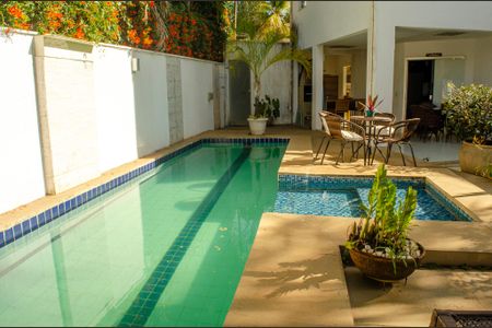 Casa de Condomínio à venda com 4 quartos, 434m² em Alphaville Araguaia, Goiânia