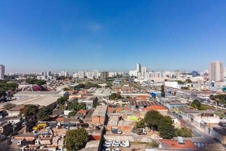 Vista  de apartamento para alugar com 2 quartos, 36m² em Bonfim, Osasco