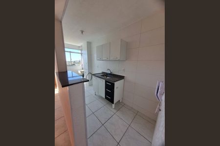 Cozinha de apartamento para alugar com 2 quartos, 50m² em Bangu, Rio de Janeiro