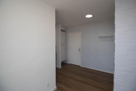 Sala  de apartamento para alugar com 2 quartos, 43m² em Vila Itapegica, Guarulhos