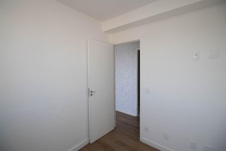 Quarto 2 de apartamento para alugar com 2 quartos, 43m² em Vila Itapegica, Guarulhos
