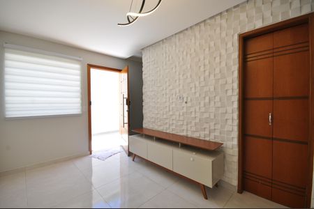 Casa de Condomínio para alugar com 2 quartos, 63m² em Vila Ede, São Paulo
