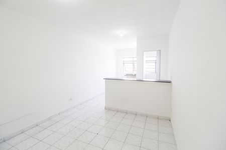 Sala/Quarto de kitnet/studio para alugar com 1 quarto, 30m² em Jardim Silveira, Barueri