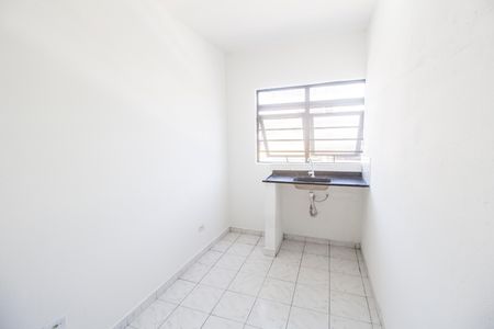 Cozinha de kitnet/studio para alugar com 1 quarto, 30m² em Jardim Silveira, Barueri