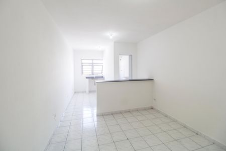 Sala/Quarto de kitnet/studio para alugar com 1 quarto, 30m² em Jardim Silveira, Barueri