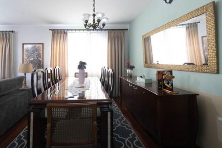 Sala de casa à venda com 3 quartos, 175m² em Campo Grande, Rio de Janeiro