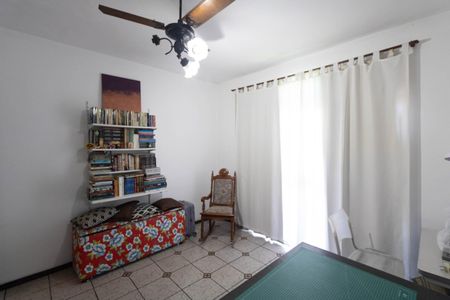 Casa à venda com 175m², 3 quartos e 3 vagas Casa à venda com 175m², 3 quartos e 3 vagasQuarto 3