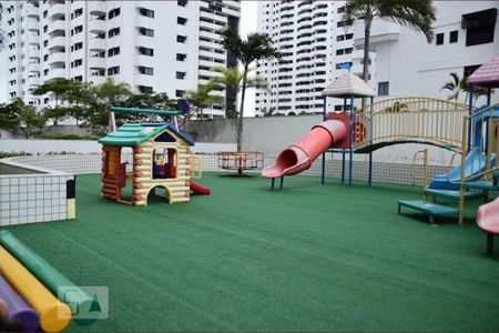 Apartamento à venda com 2 quartos, 71m² em Barra da Tijuca, Rio de Janeiro