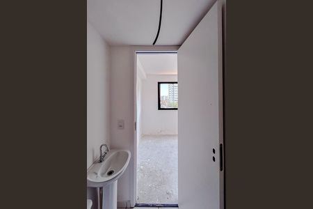 Banheiro de kitnet/studio à venda com 1 quarto, 16m² em Tatuapé, São Paulo