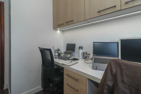 Apartamento à venda com 75m², 3 quartos e 1 vaga Apartamento à venda com 75m², 3 quartos e 1 vagaQuarto de Serviço