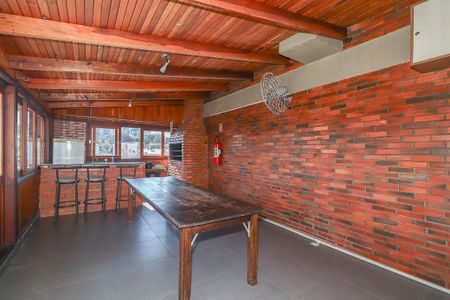 Área comum - Churrasqueira de apartamento à venda com 3 quartos, 75m² em Jardim do Salso, Porto Alegre