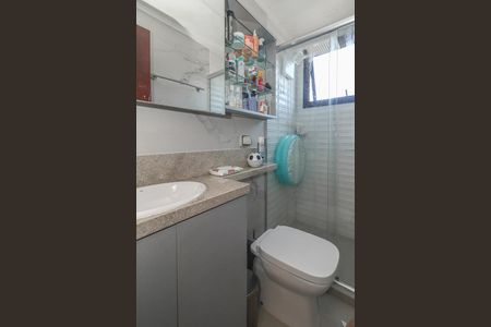 Apartamento à venda com 75m², 3 quartos e 1 vaga Apartamento à venda com 75m², 3 quartos e 1 vagaBanheiro