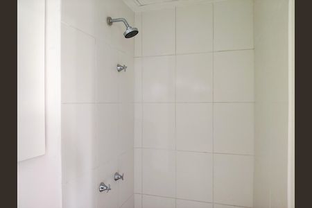 Apartamento para alugar com 46m², 2 quartos e sem vaga Apartamento para alugar com 46m², 2 quartos e sem vagaBanheiro