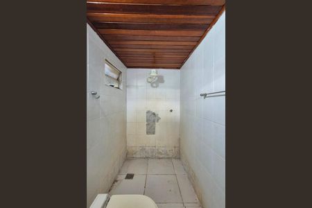 Casa à venda com 110m², 4 quartos e 2 vagas Casa à venda com 110m², 4 quartos e 2 vagasBanheiro de serviço
