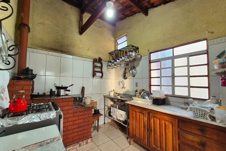 Casa à venda com 110m², 4 quartos e 2 vagas Casa à venda com 110m², 4 quartos e 2 vagasÁrea gourmet