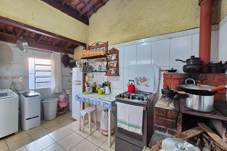 Casa à venda com 110m², 4 quartos e 2 vagas Casa à venda com 110m², 4 quartos e 2 vagasÁrea gourmet