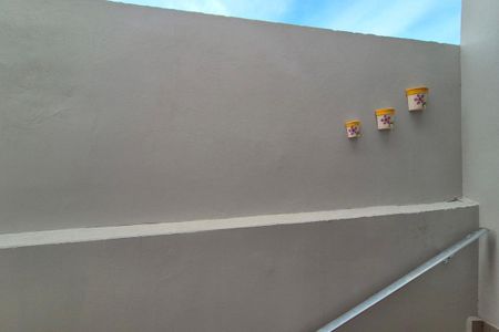 Casa à venda com 110m², 4 quartos e 2 vagas Casa à venda com 110m², 4 quartos e 2 vagasVista do Quarto 3