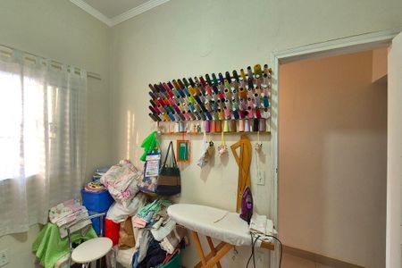 Casa à venda com 110m², 4 quartos e 2 vagas Casa à venda com 110m², 4 quartos e 2 vagasQuarto 2