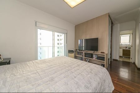 Apartamento à venda com 155m², 3 quartos e 3 vagasSuite 2